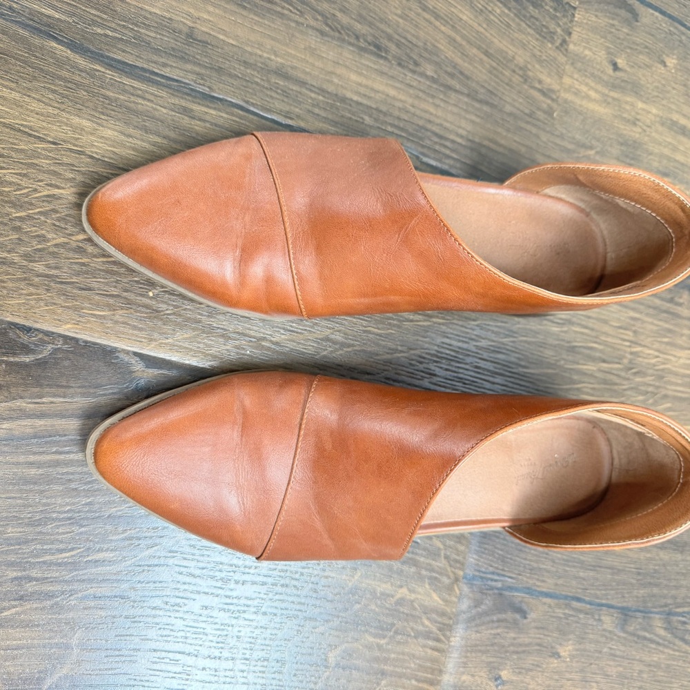 Universal Thread Women's Pointed Slip-On Flats in Cognac Brown